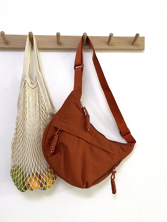 Women's Nylon Crossbody Dumpling Bag Large Capacity Travel Shoulder Bag