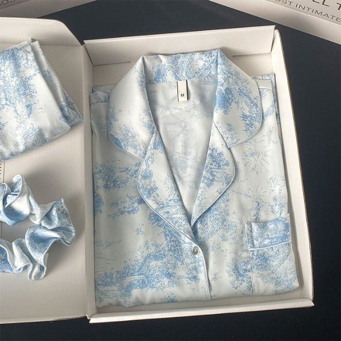 Women's pajamas