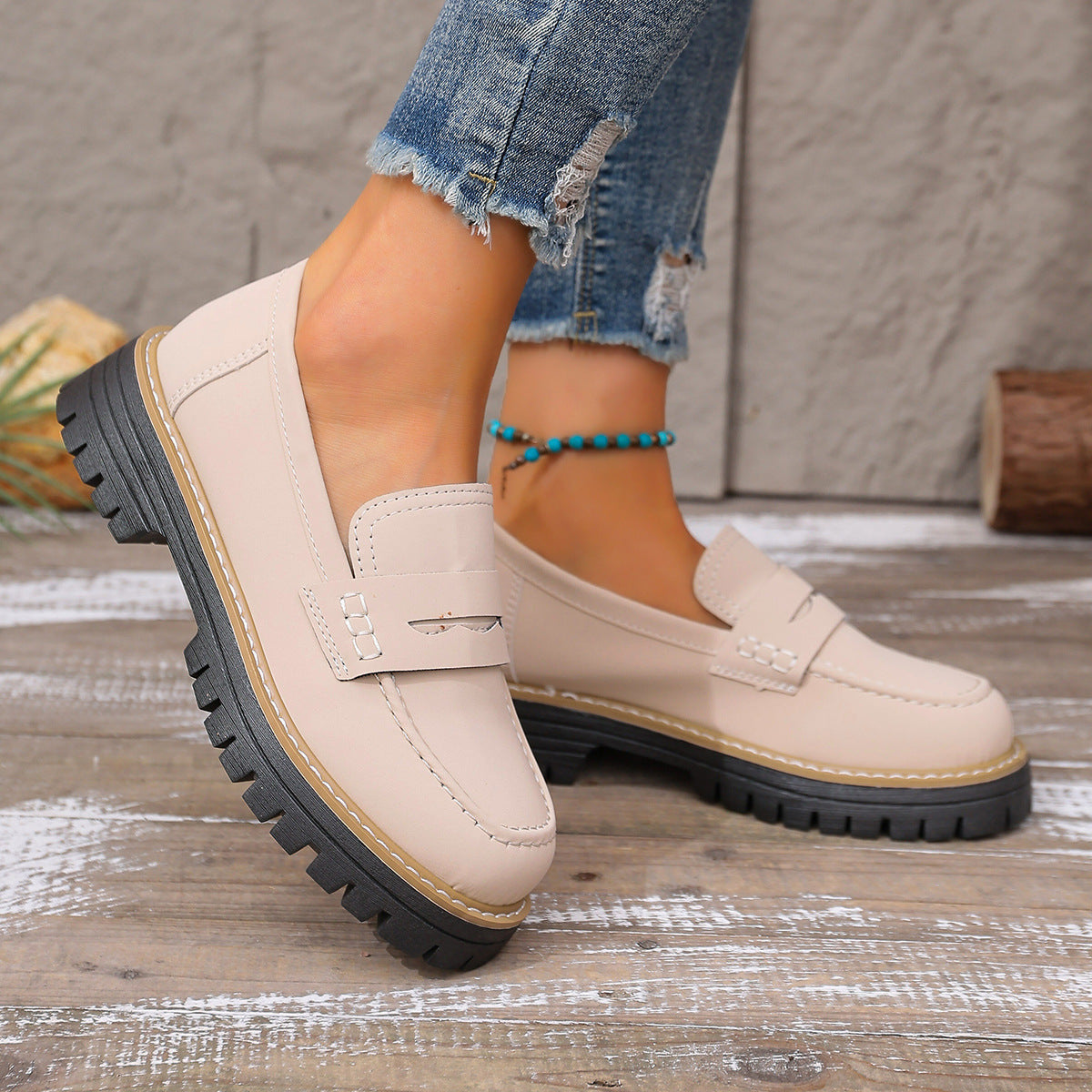 Women’s Platform Shoes with Velcro Closure