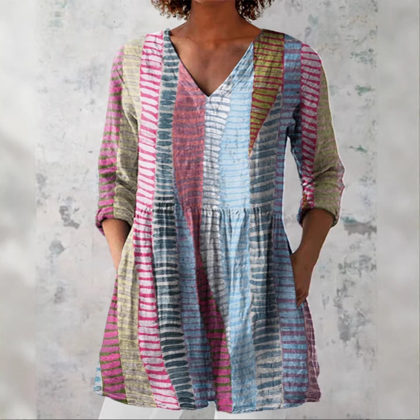 Women's printed V-neck loose-fitting summer dress with long sleeves