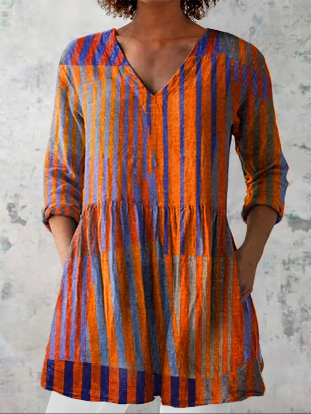 Women's printed V-neck loose-fitting summer dress with long sleeves