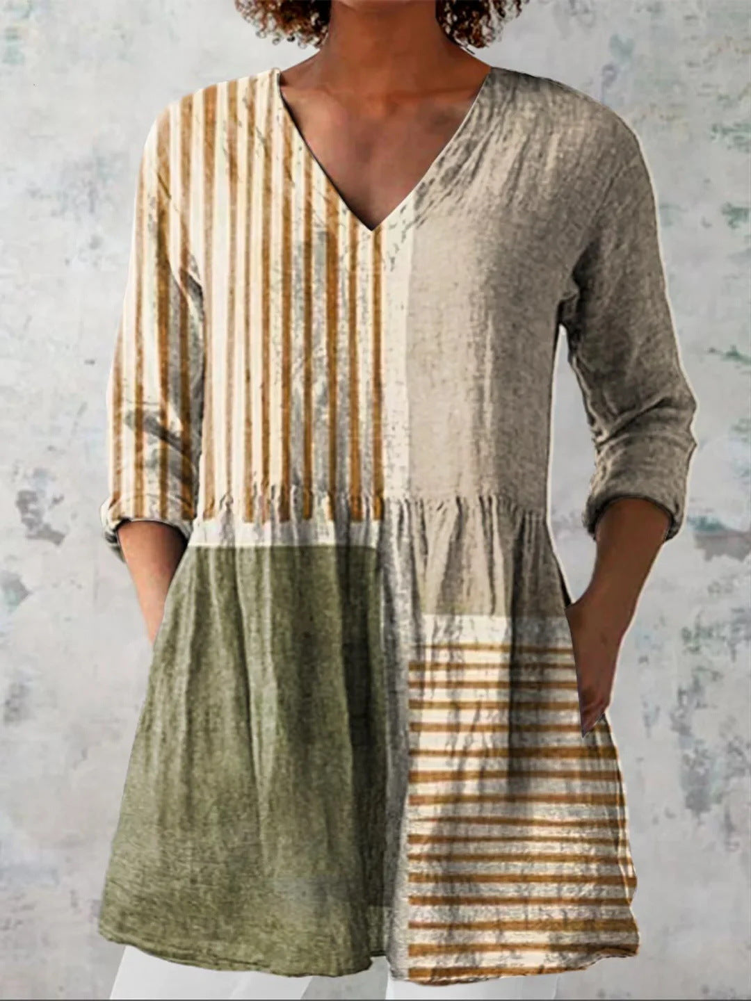 Women's printed V-neck loose-fitting summer dress with long sleeves