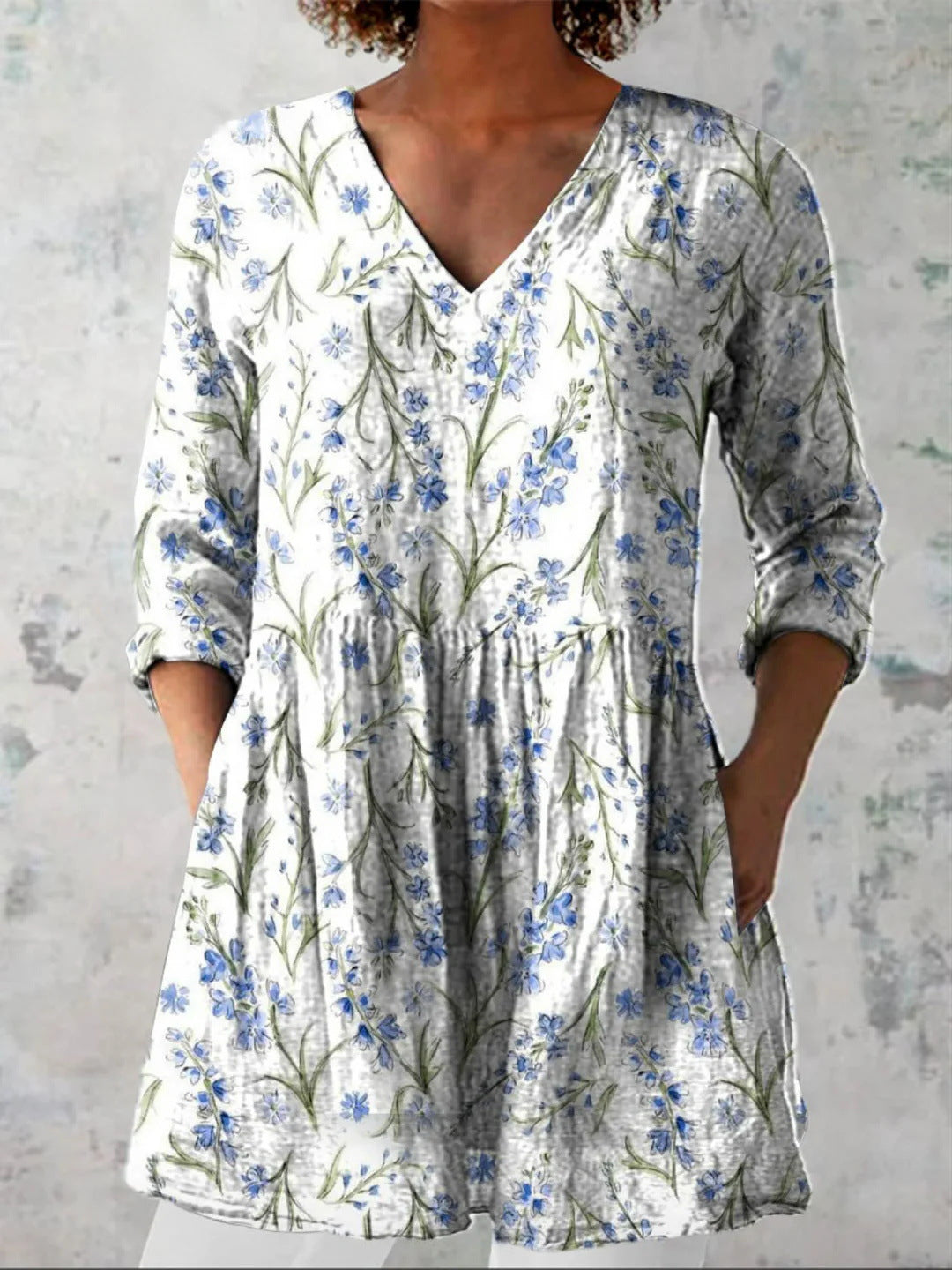 Women's printed V-neck loose-fitting summer dress with long sleeves