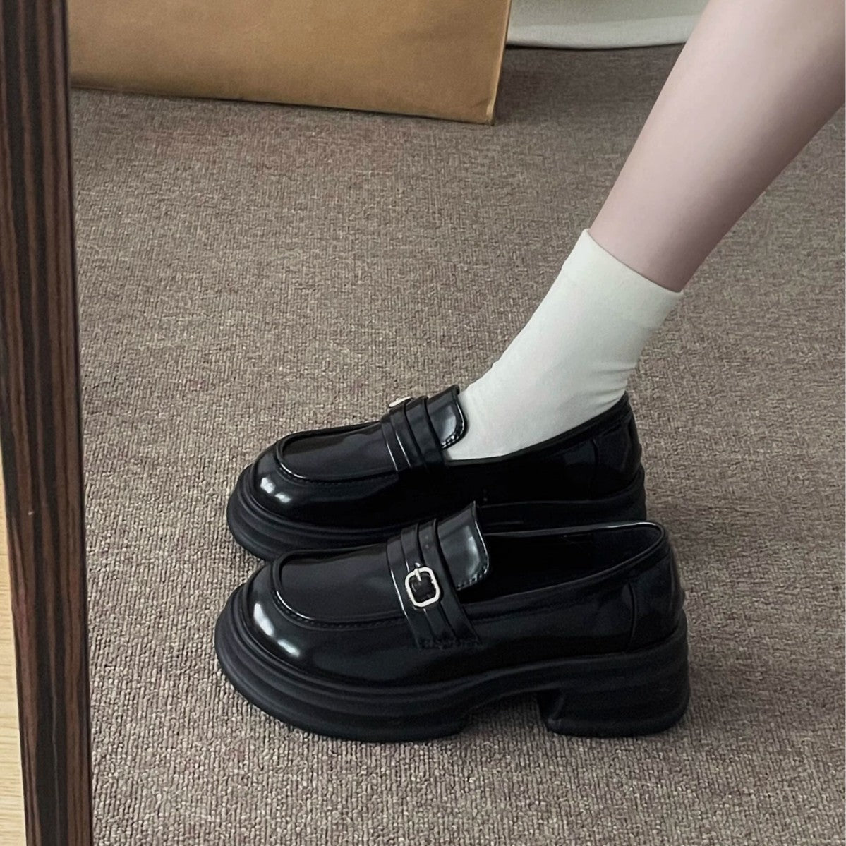 Women's Retro Slip-On Loafers Thick Sole