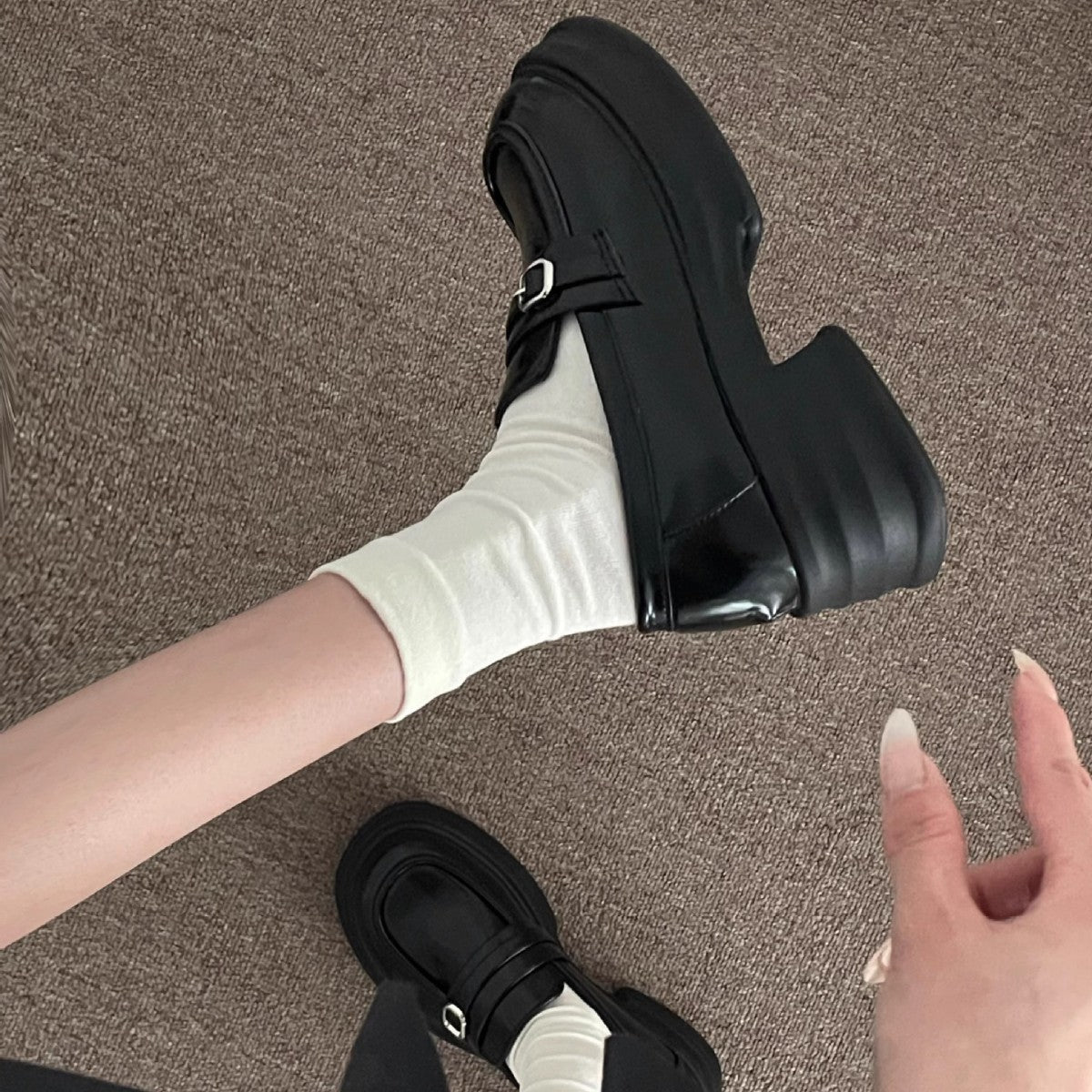 Women's Retro Slip-On Loafers Thick Sole