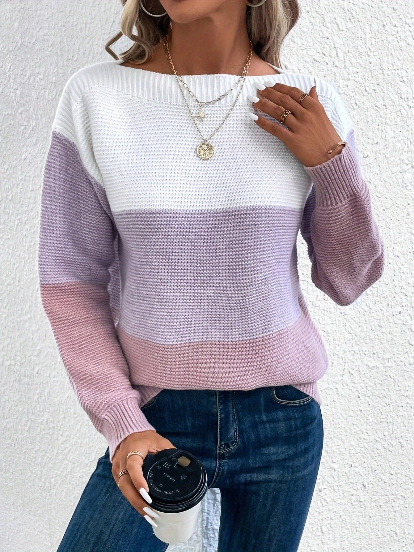 Women's Round Neck Knitted Sweater