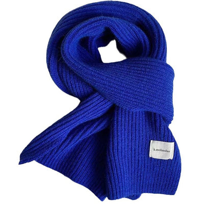 Women's scarves that make you look fairer