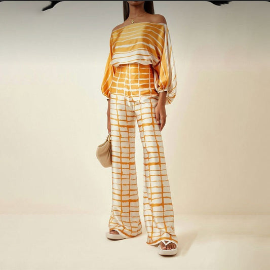 Women's Sleeve Top and Wide Leg Pants Suit