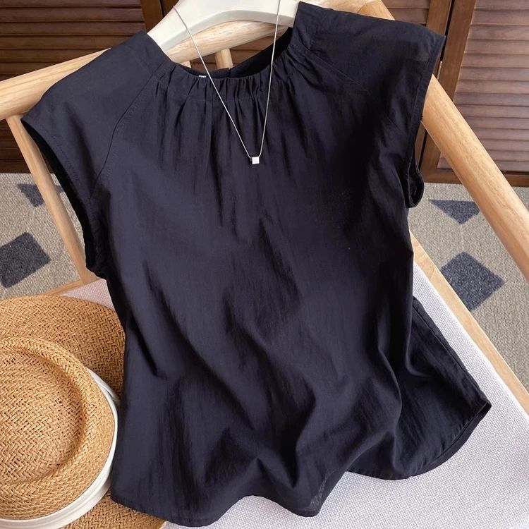 Women's Sleeveless Blouse