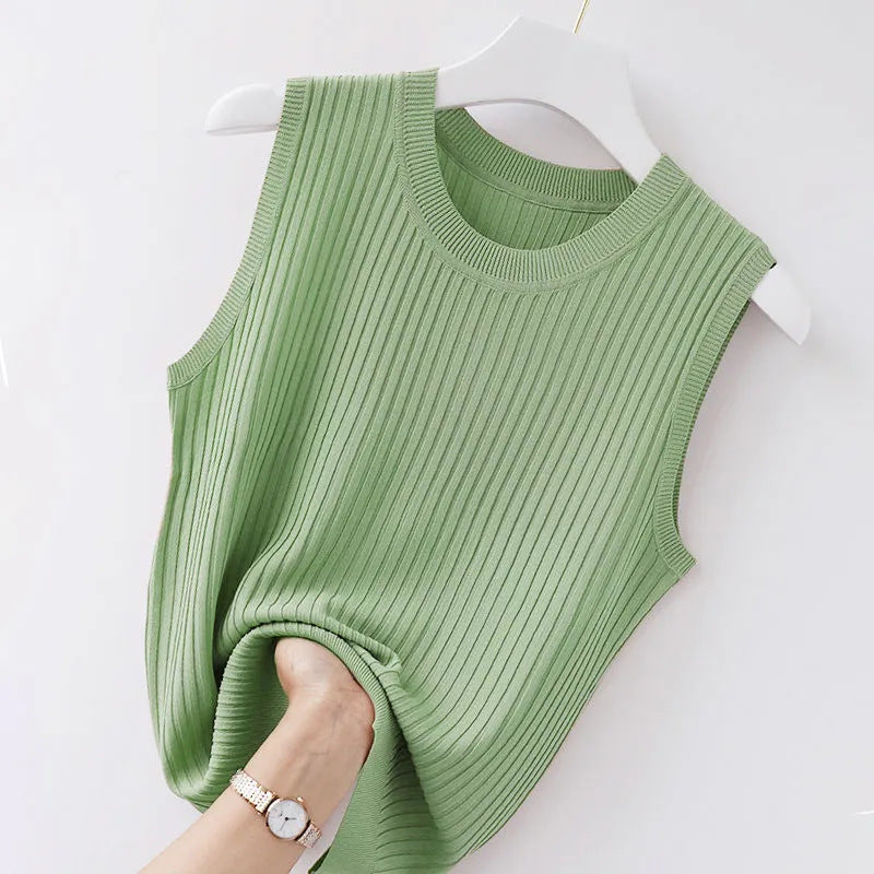Women's sleeveless knitted solid-color outerwear