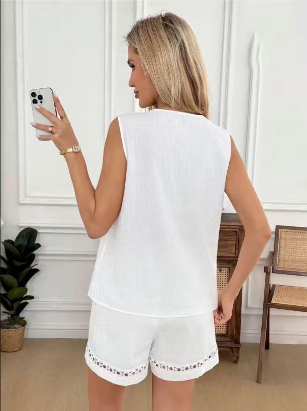 Women's Sleeveless V-Neck Shorts Set