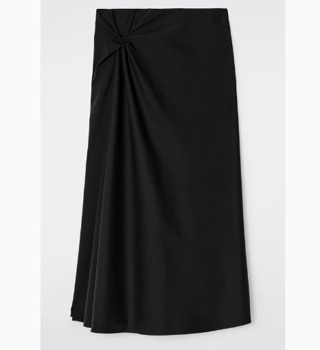 Women's Slim-Fit Pleated Vest