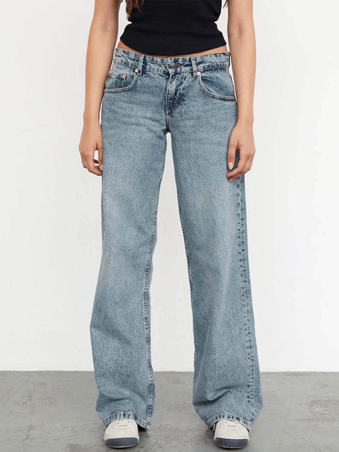 Women's Straight Leg Denim Jeans