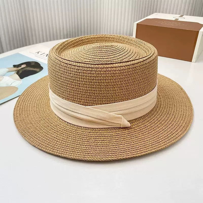 Women's Straw Sun Hat with Lace Trim