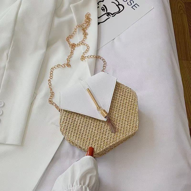 Women's Straw Woven Crossbody Bag with Tassel