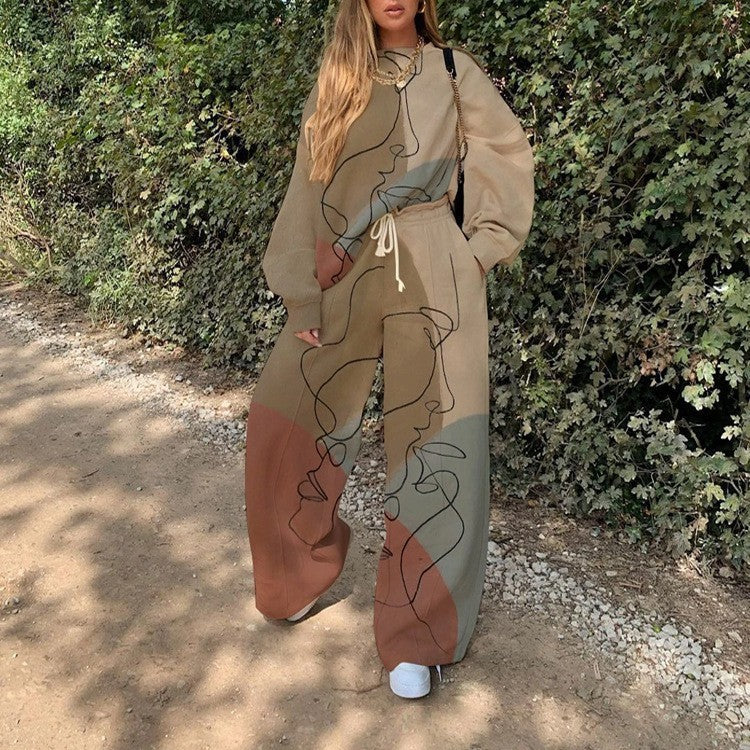 Women's sweatshirt suit