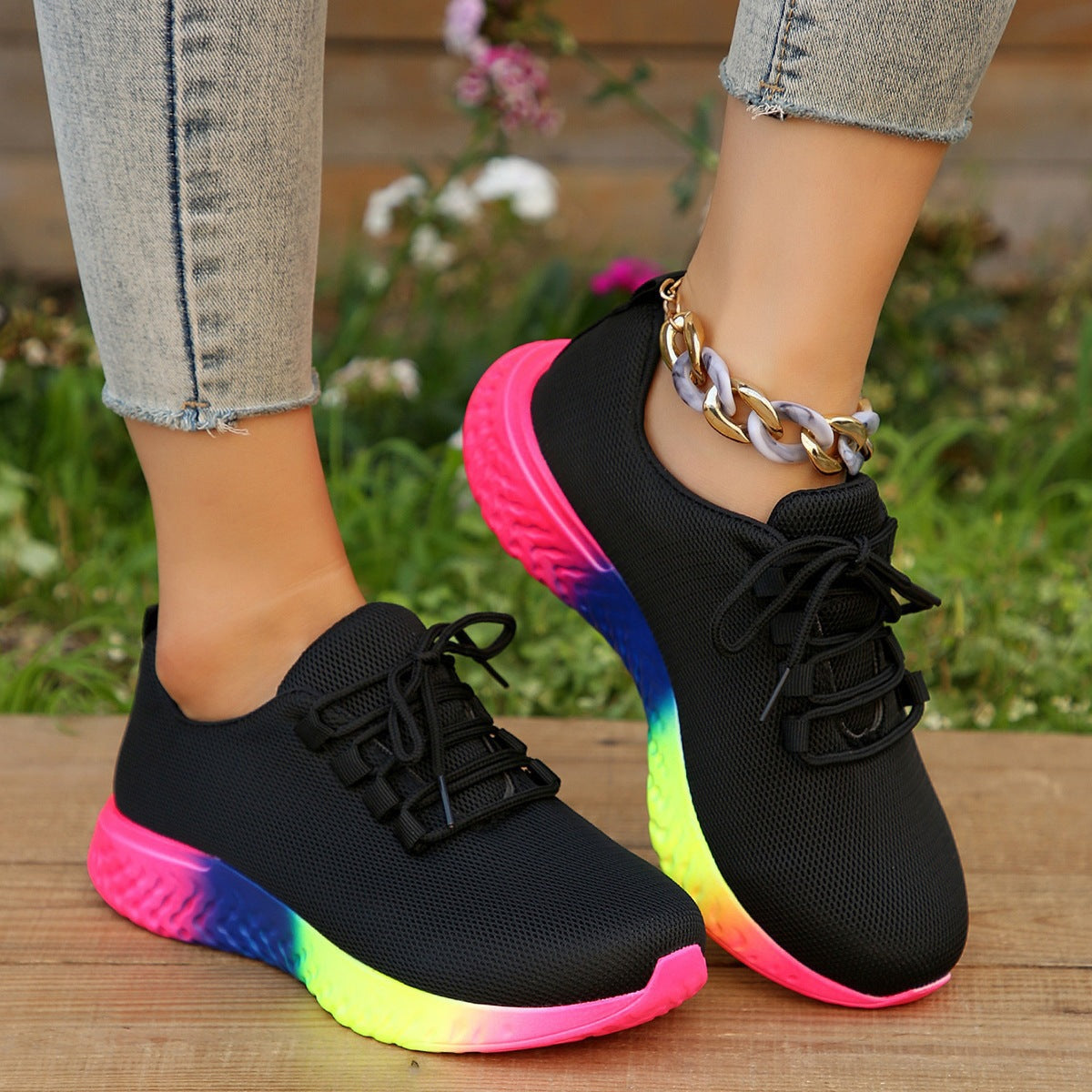 Women's thick-soled knitted sports shoes