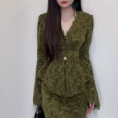 Women's two-piece set: long-sleeved top and high-waisted skirt
