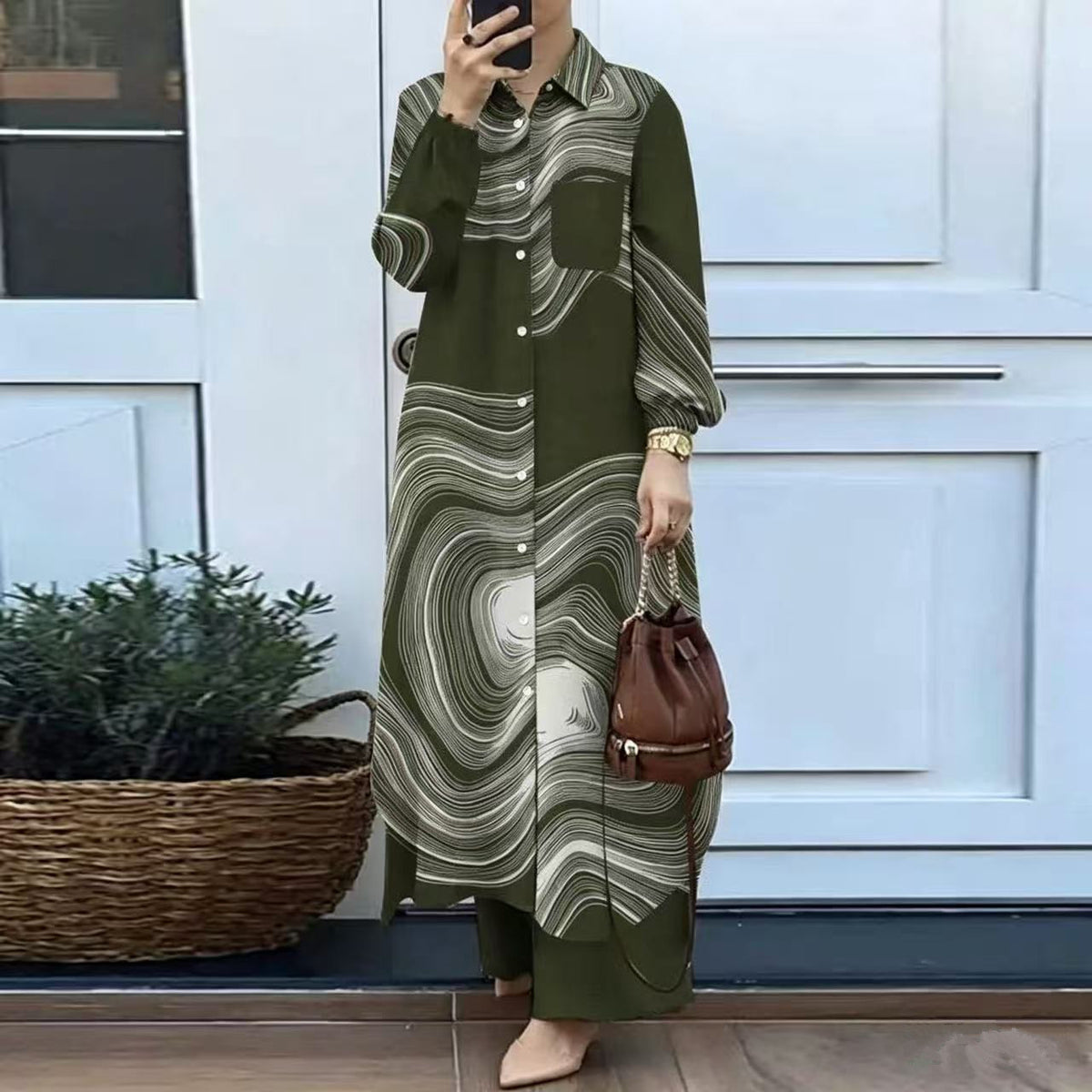 Women's Two-Piece Shirt and Trousers Set