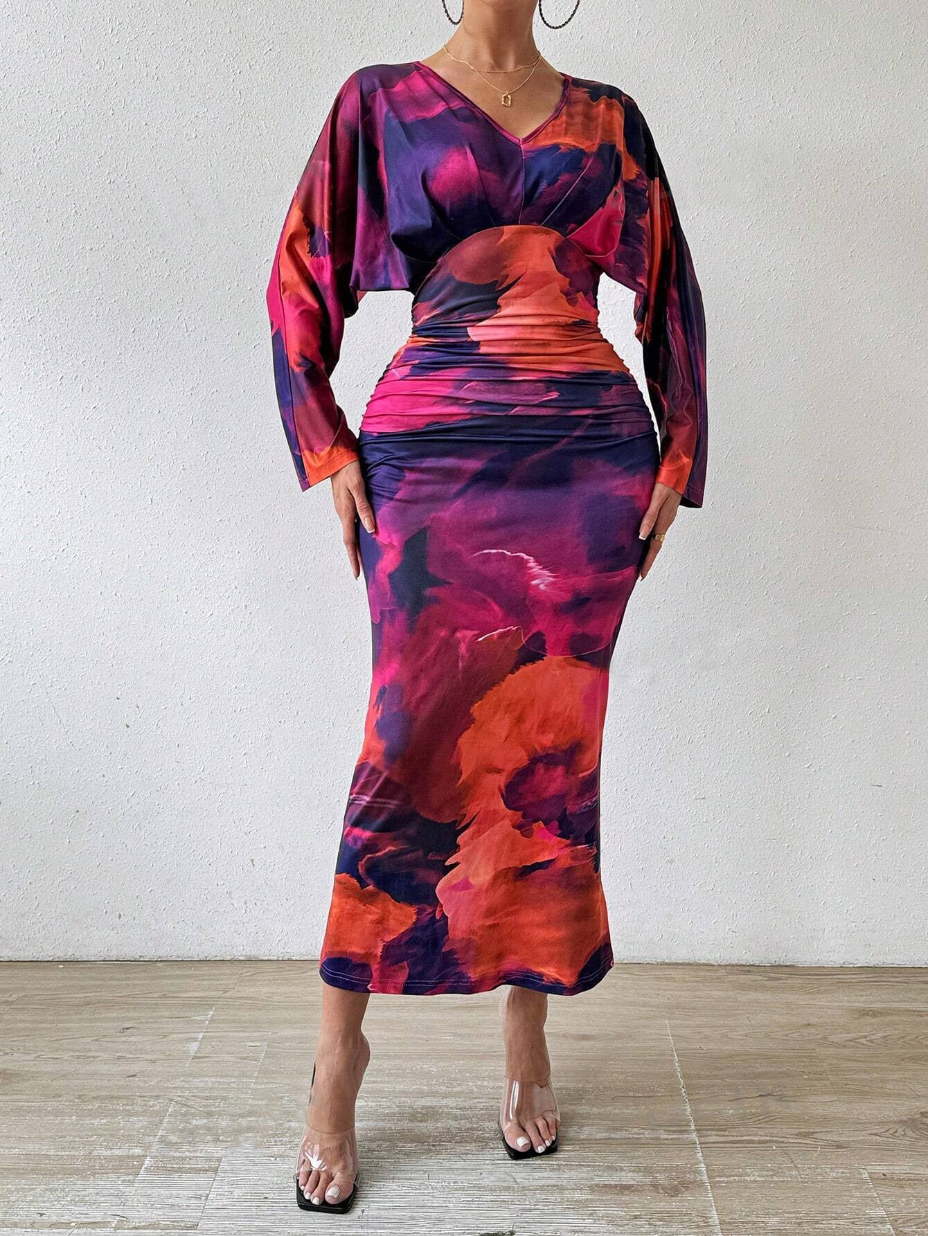 Women's V-neck Pleated Bat Sleeve Dress