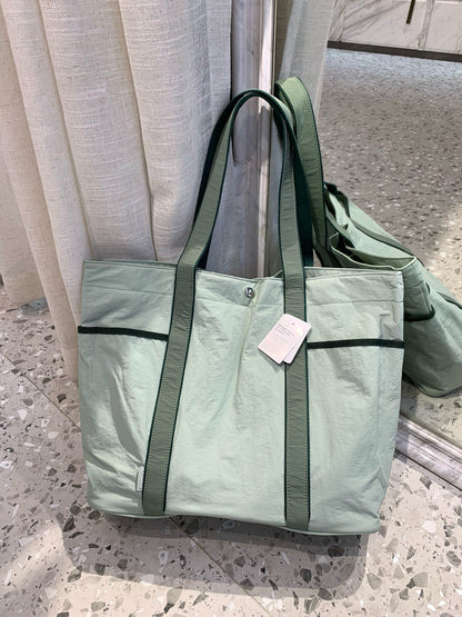 Women's Waterproof Canvas Tote Bag