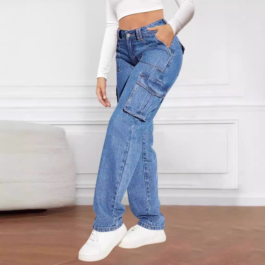 Women's wide-leg jeans