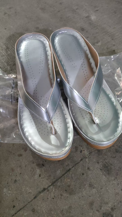 Women sandals
