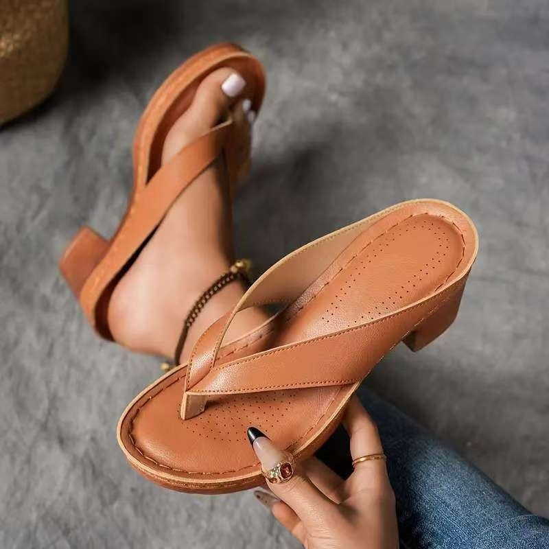 Women sandals