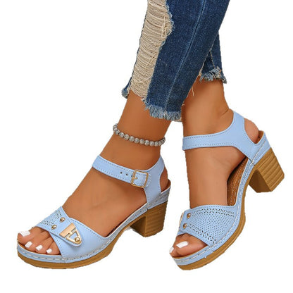 women sandals