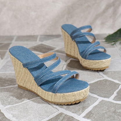 Women sandals