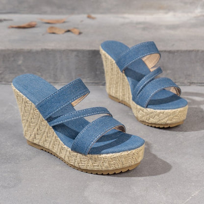 Women sandals