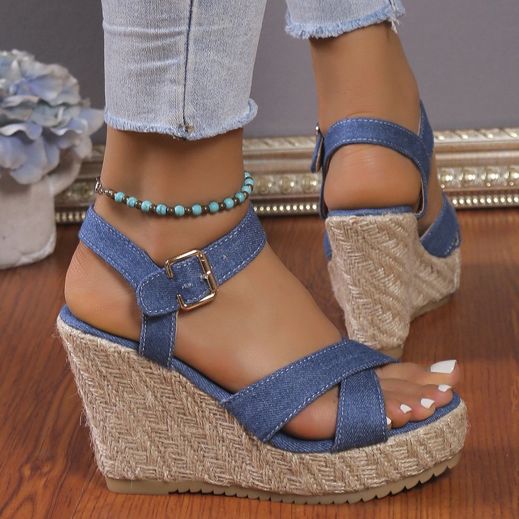 Women sandals