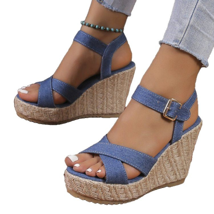 Women sandals