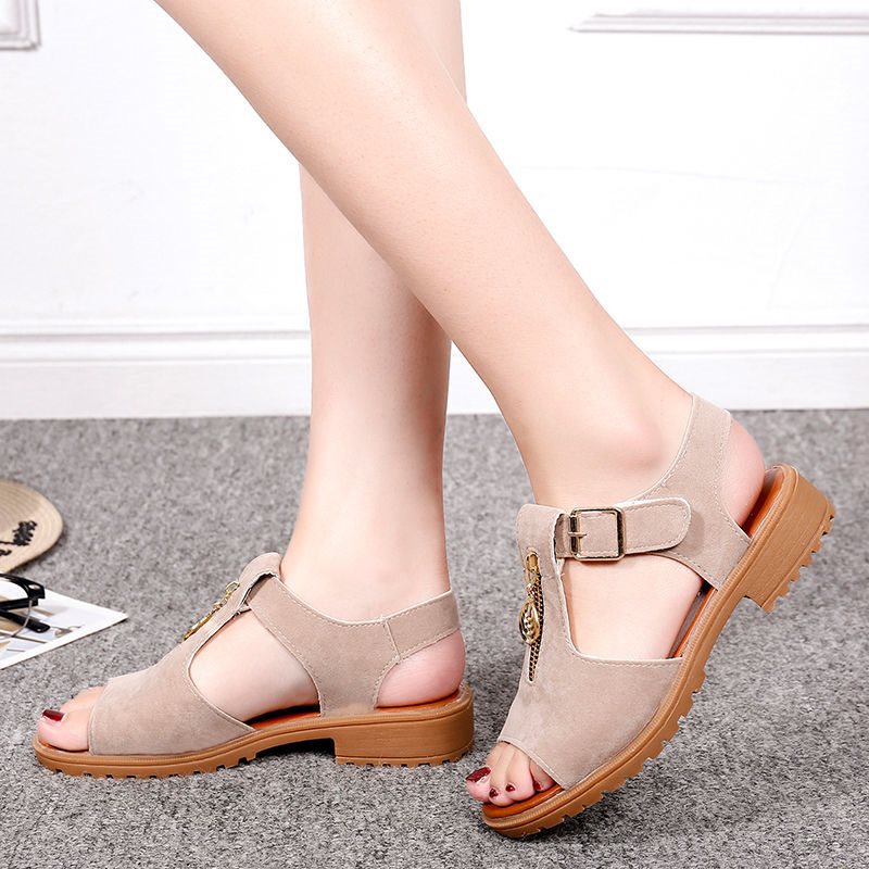 Women sandals