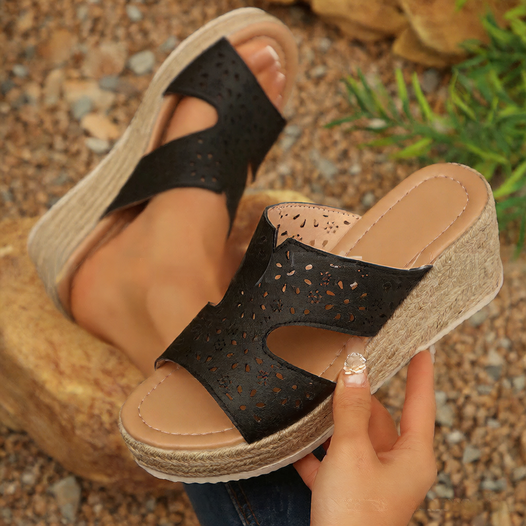 women sandals