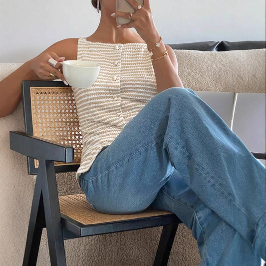 women sleeveless vest