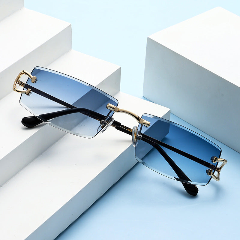 Women wearing rimless sunglasses
