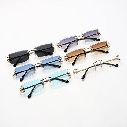 Women wearing rimless sunglasses