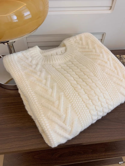 Womens Cable-Knit Sweater