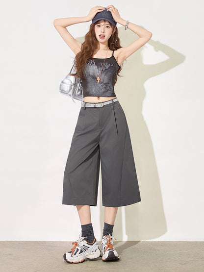 Womens Double Pleated Cropped Trousers