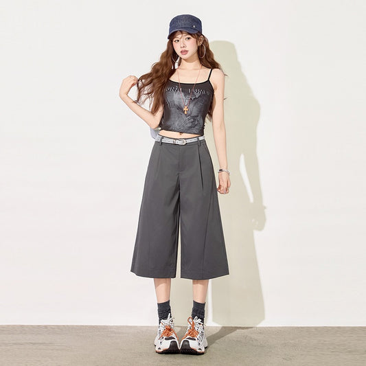 Womens Double Pleated Cropped Trousers
