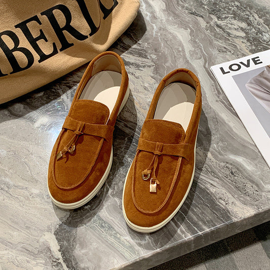 womens flat shoes