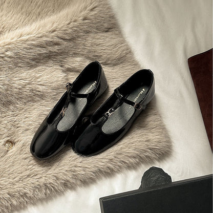 Womens Flat Shoes