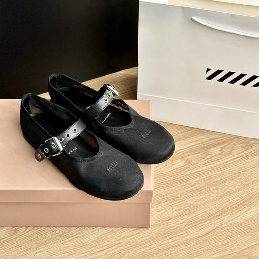 Womens Flat Shoes