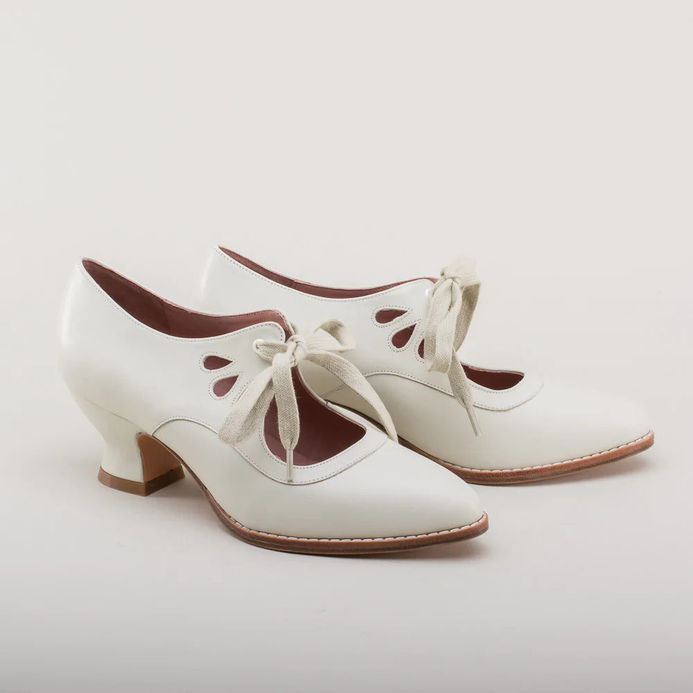 Womens Lace-up Hollow High Heels