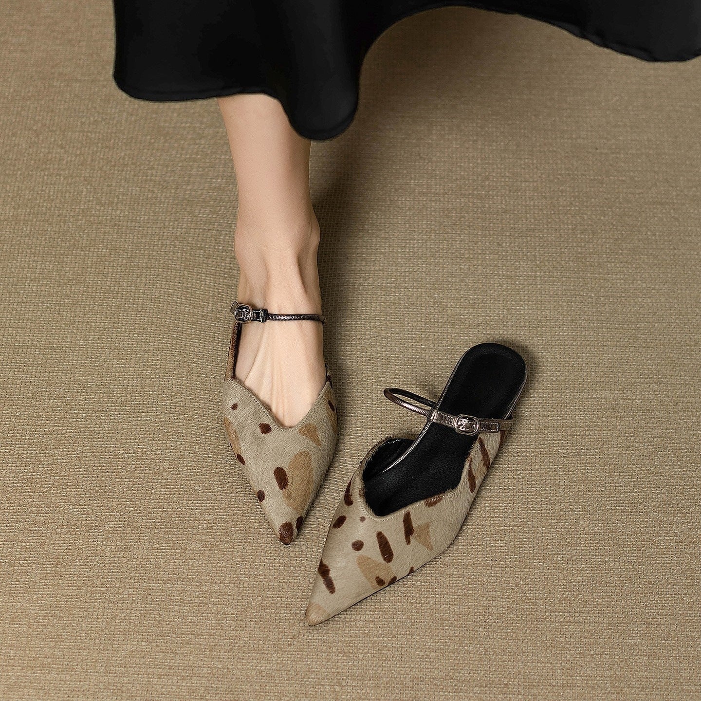 Womens Leopard Print Flat Sandals