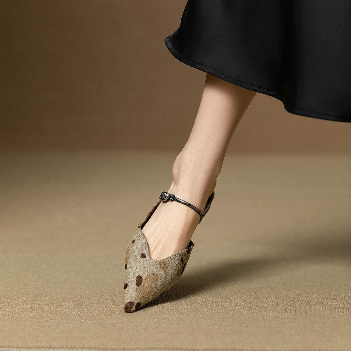 Womens Leopard Print Flat Sandals