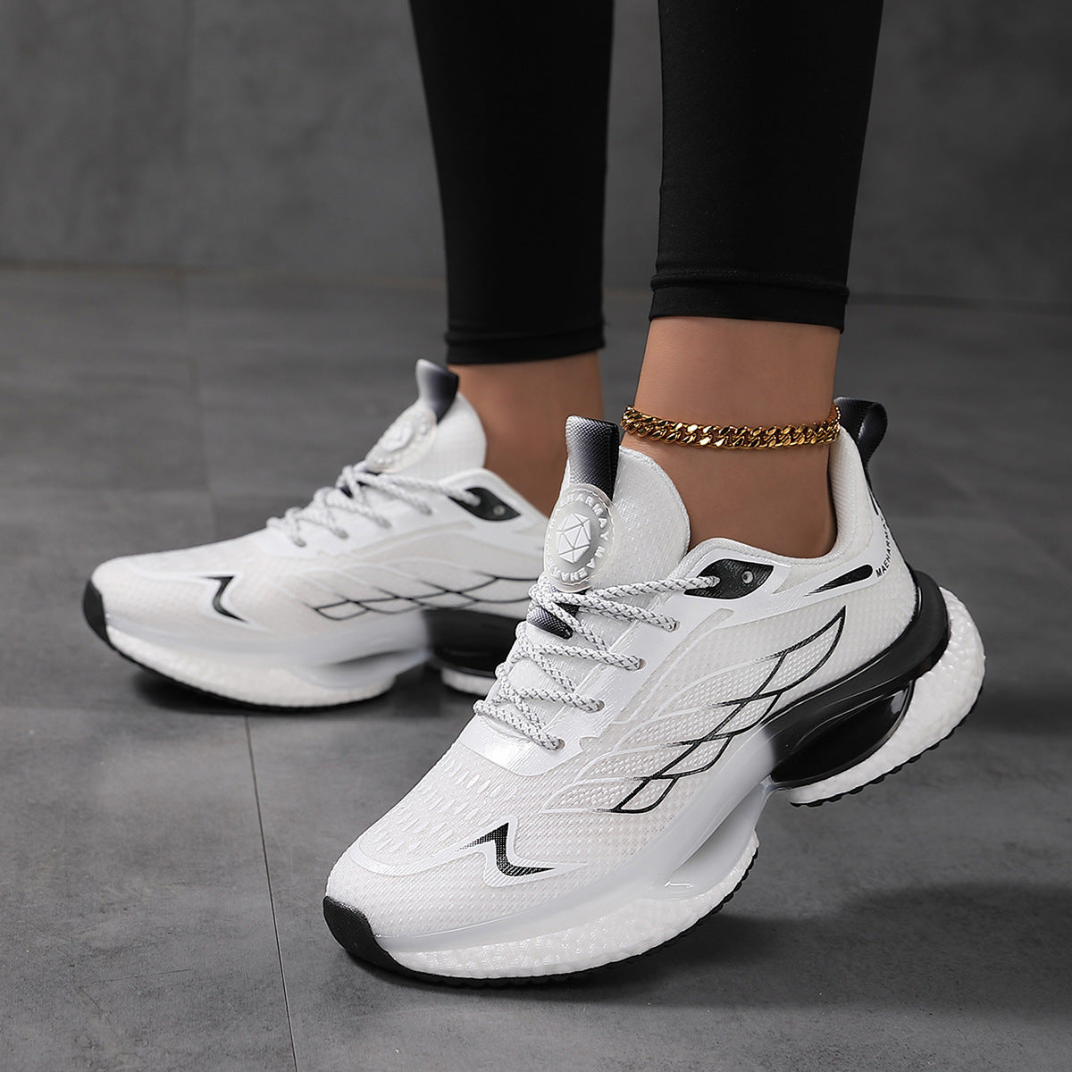 Womens Lightweight Mesh Running Shoes