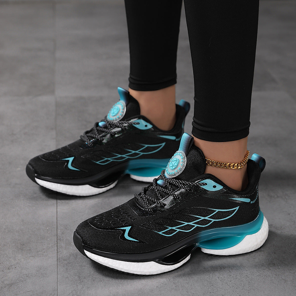 Womens Lightweight Mesh Running Shoes
