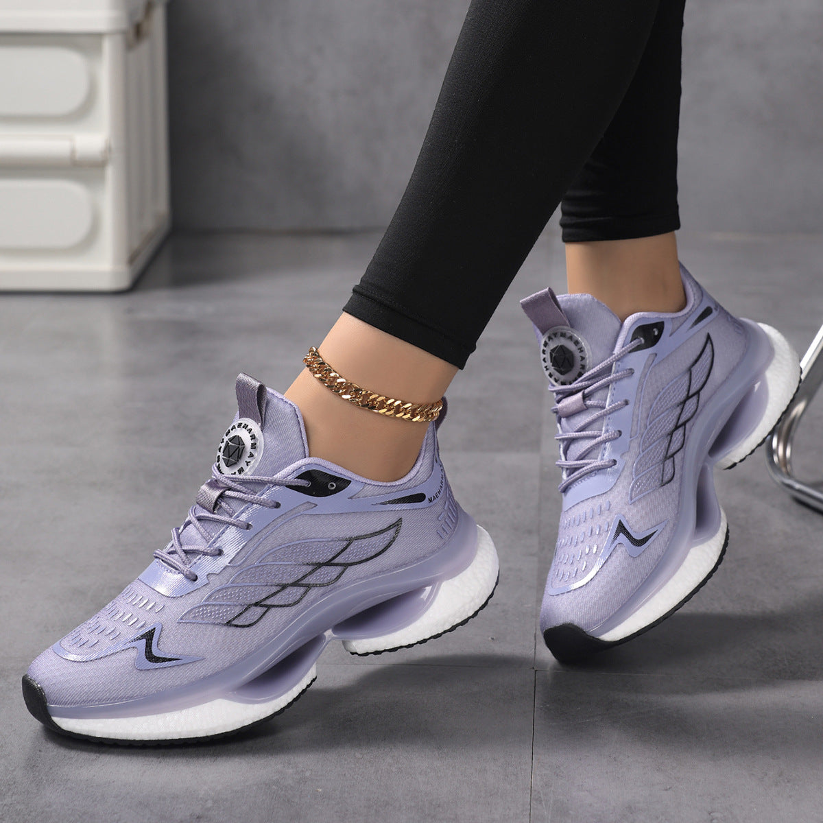 Womens Lightweight Mesh Running Shoes